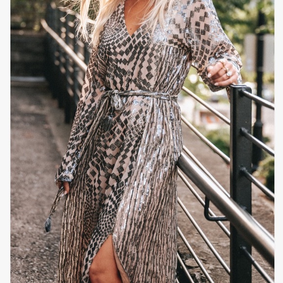 Anna Sui x BHLDN Cyrene Sm Silver Black Tan Sequin Geometric Kaftan Maxi Kimono - Picture 7 of 16